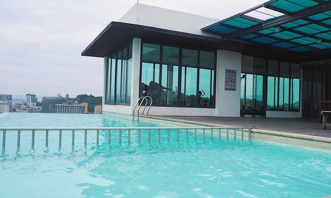 Downtown Kota Kinabalu Apartment | Kk Sky Suites @ Sleepywoods