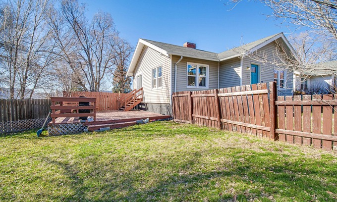 Altamont House | Klamath Falls Home w/Deck ~ 1 Mi to Downtown