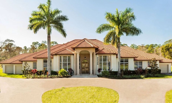 Rural Estates House | Knickerbocker Estate: Exclusive 9-BR Getaway in Naples. Enjoy Private Pool, Outdoor Dining, and Expansive Grounds, Experience Tranquility with Easy Access to Naples' Best!