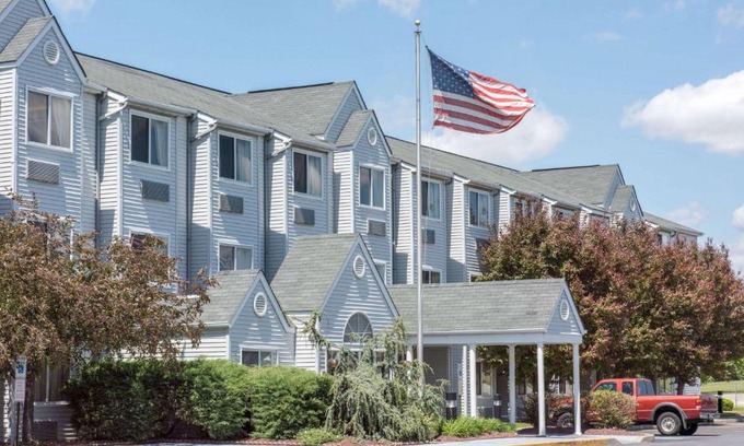 Allentown Hotel | Knights Inn Allentown