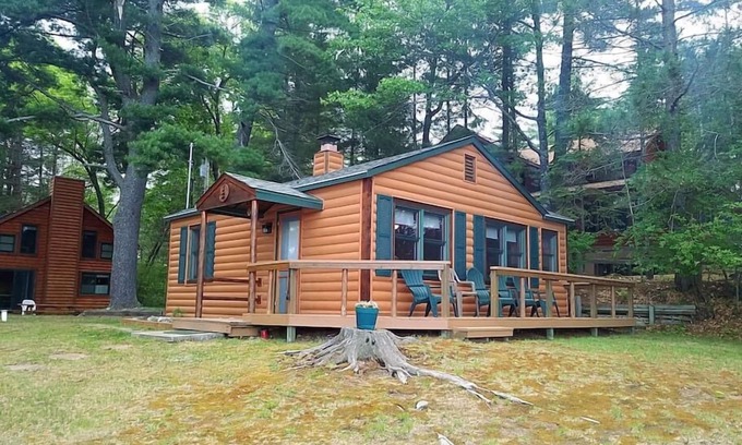 Minocqua House | Knotty Pine: Norway - On Lake Minocqua