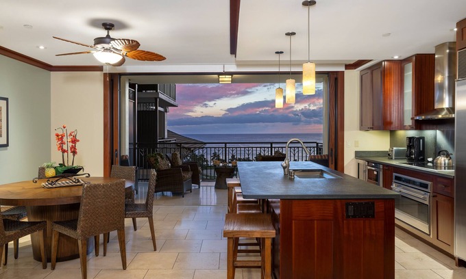 Ko Olina Condo | Ko Olina Beach Villas O1006: Luxe Penthouse w/Pool, Golf, & Ocean Views
