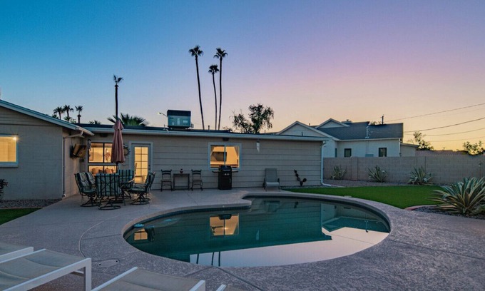 Southwest Village House | Kokopelli Paradise -Spring Training Walk to Giants
