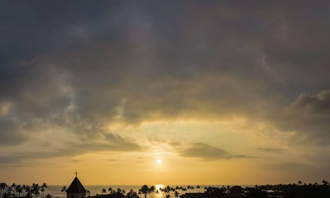 Historic Kailua Village Condo | Kona Oceanview Penthouse in Kailua Village - Best Kona Location/View!
