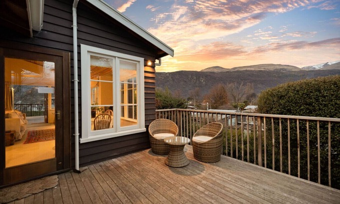 Arrowtown House | Kopere cottage, Comfort- character-location-views