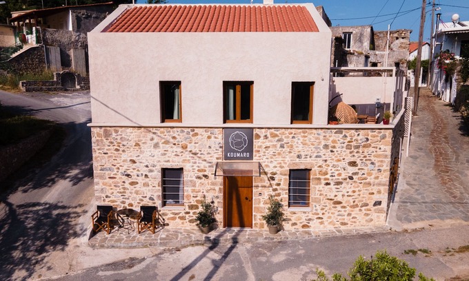 Agios Vasileios Apartment | Koumaro Residence