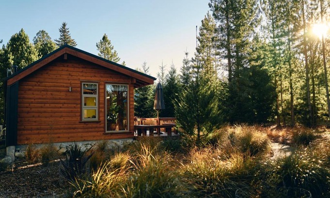 Twizel Ski Chalet | Kowhai Cottages - Stunning Mackenzie