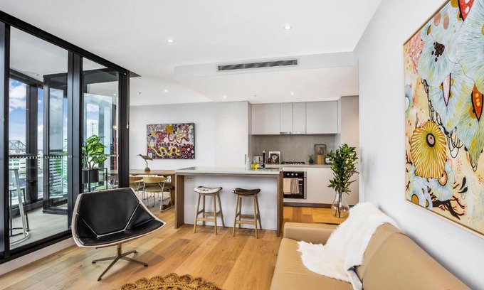 Fortitude Valley Apartment | KOZYGURU FORTITUDE VALLEY DESIGNER GRADE 2 BED APT FREE PARKING QFV179-1401