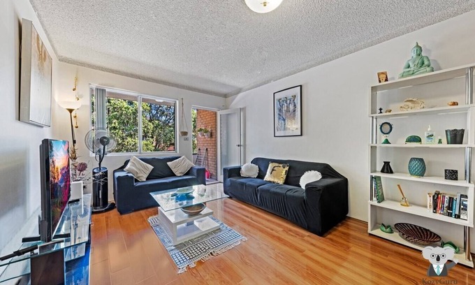Westmead Apartment | KozyGuru | Westmead | 2Bed Unit + Free Parking
