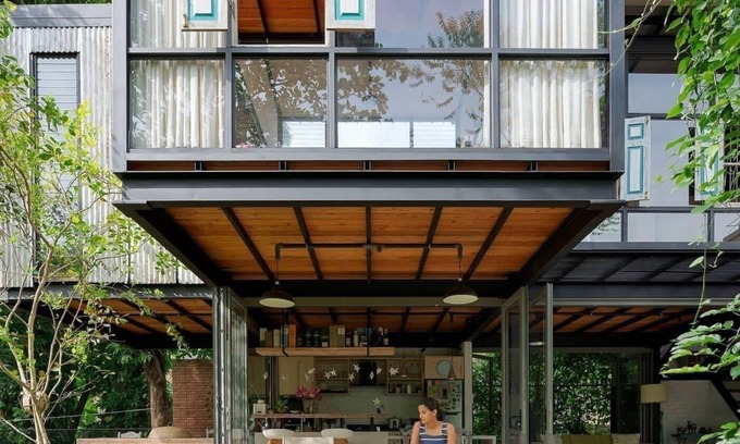 Kaduwela House | Kozy’s Canvas - Home stay and studio facing a lake in the heart of the city