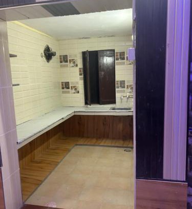 Mallital House | Krishna guest house