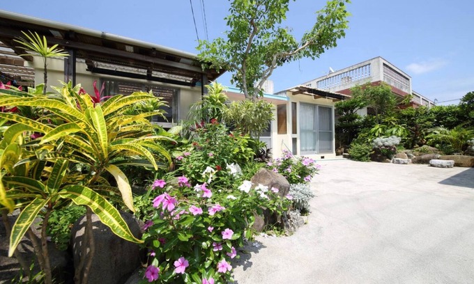Gima House | Kume Azuma Villa