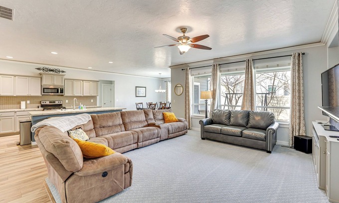 Kuna House | Kuna Group Getaway w/Patio & Grill