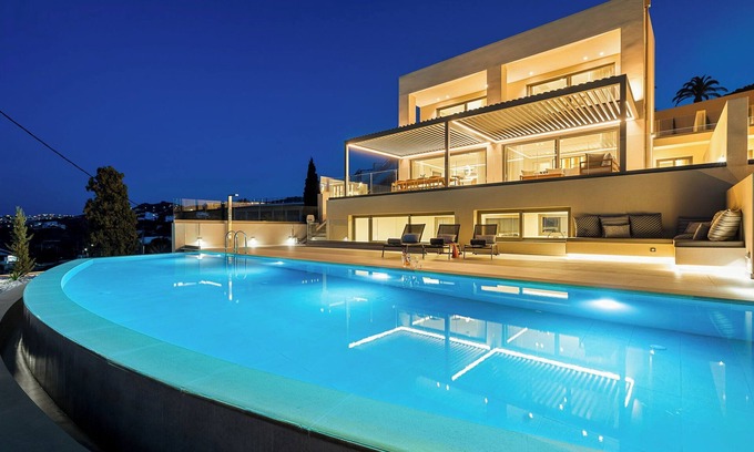 Agia Pelagia Villa | Kyma 6-Bedroom Villa with Gym, Sauna, Private Pool - Disability Access