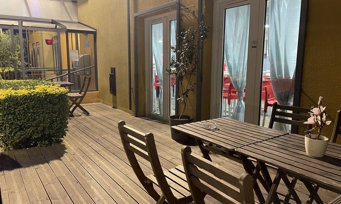 Lormont Hotel | Kyriad Direct Bordeaux Est Lormont
