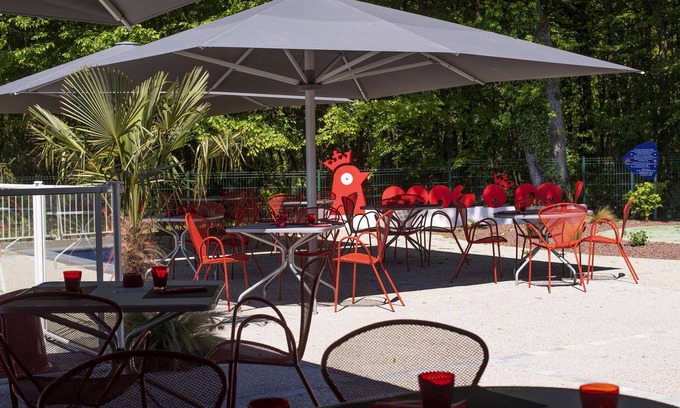 Montchanin Hotel | KYRIAD MONTCHANIN - Le Creusot