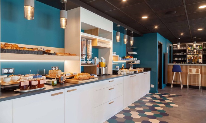 Souche Hotel | Kyriad NIORT - Espace Mendes-France