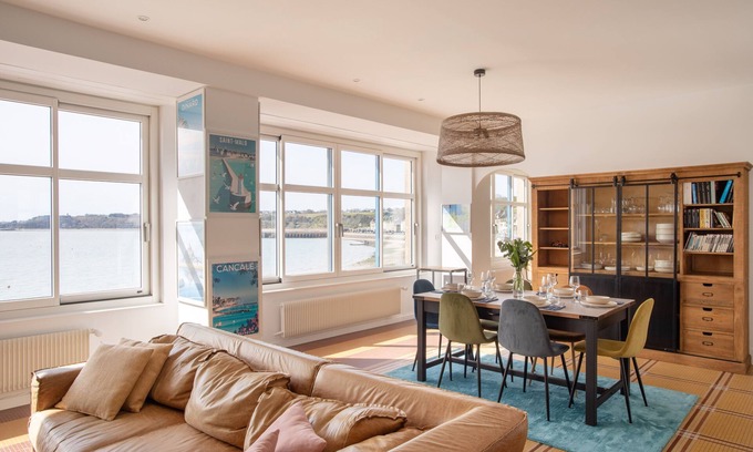 Cancale Apartment | L'Amirauté - Vue imprenable sur la mer