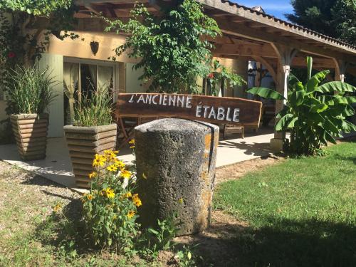 Saint-Avit-Saint-Nazaire House | "L'Ancienne Etable" Dordogne