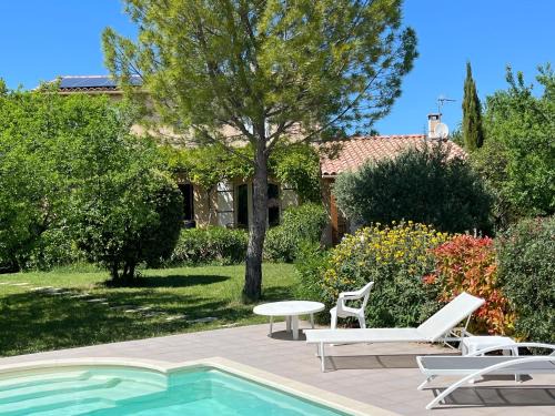 Mormoiron Bed & Breakfast | L'Atelier de Maia