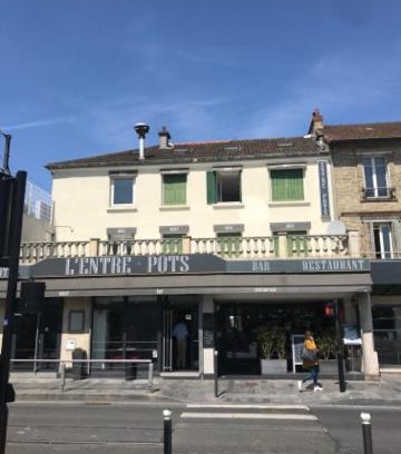 Sartrouville Hotel | L'ENTRE-POTS