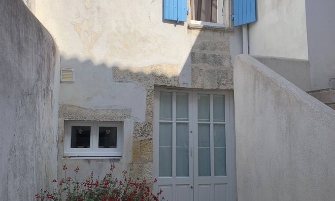 La Flotte Apartment | L'envolée Bleue