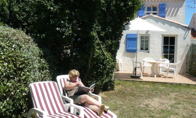 Noirmoutier-en-l'Ile House | L'etier à Noirmoutier, 3 Pièces, 4 Personnes, vue Exceptionnelle, 2 Vélos Prêtés