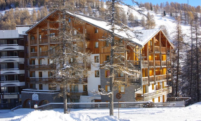Les Claux Apartment | L' IDEAL at Ecrin des Neiges.