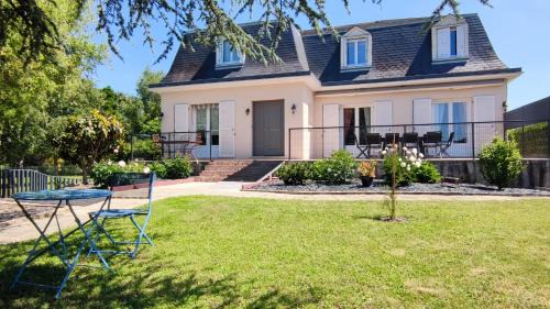 Saint-Georges-sur-Cher Bed & Breakfast | L'Orée des Vignes 41 - proche Chenonceau et Zoo de Beauval