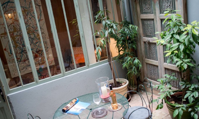 Avignon City Centre Bed & Breakfast | La Banasterie