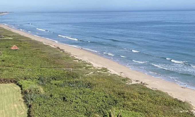Fort Pierce Shores Condo | La Bella Beach Condo is Shore to Please