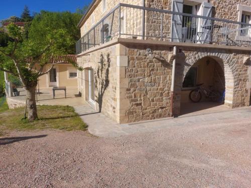Saint-Rome-de-Cernon Apartment | La Bergerie