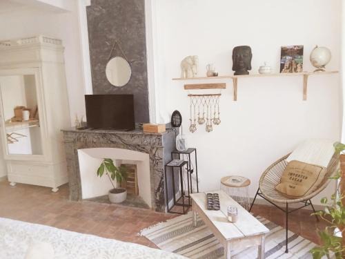 Salles-d'Aude Bed & Breakfast | La Bringuette