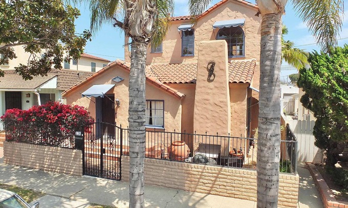Belmont Shore House | La Brisa | 1 Block from the Beach!