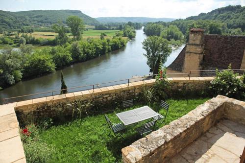 Beynac-et-Cazenac Apartment | La Cafourche