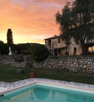 Monteriggioni Bed & Breakfast | La Canonica Di San Michele
