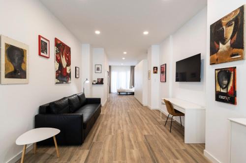 La Petxina Apartment | La casa de la pintora by Concept Flats