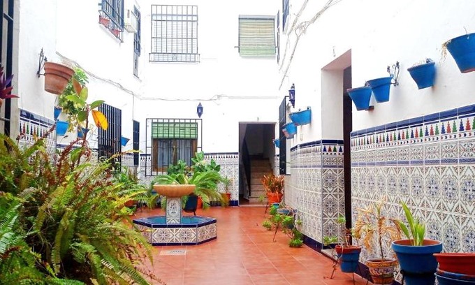 San Lorenzo Apartment | La casa del patio en pleno San Lorenzo