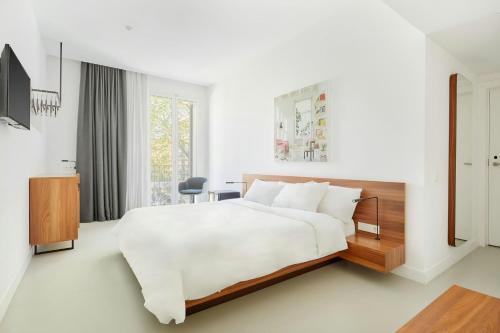 la Vila de Gracia Hotel | La Casa Del Sol Hotel Gracia District, Sonder by Marriott Bonvoy
