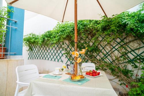 Ruffano Apartment | "La casa di Nina" Authentic and Peaceful Salento Home with WiFi