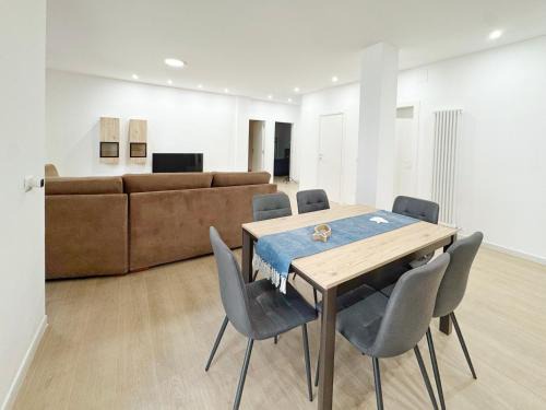 Mola di Bari Apartment | La casa sul porticciolo