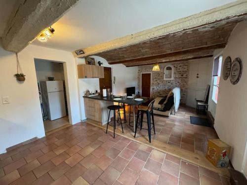 Claira Apartment | La casa terracotta