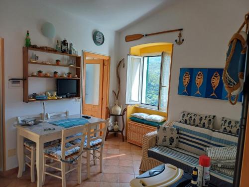 Montedomenico Apartment | La casetta dei pesciolini