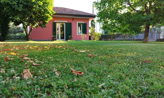 Mologno House | La Casina