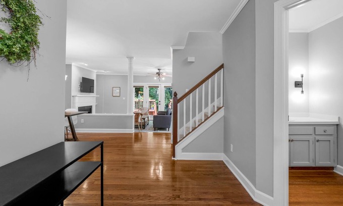 Cary House | La Casita Cary- Home Away from home