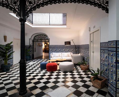 San Vicente House | La Central Sevilla