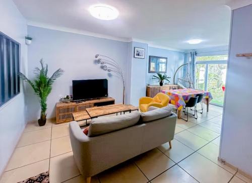Sainte-Anne - Faubourg Noyon Apartment | La ContrEscarpe - 4 couchages - Cour PRiVÉE - Secteur GARE CENTRE