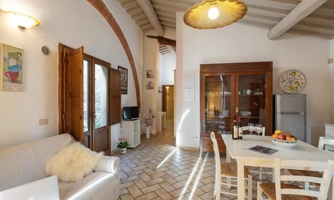 Sovicille House | La corte at Podere il Moro