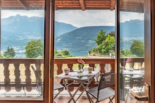 Tenna Apartment | La finestra sul Lago Tenna Ospitar