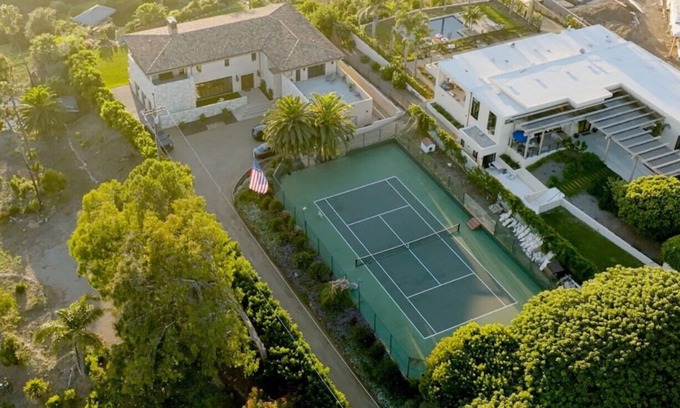 Western Malibu House | La Fortezza - Mediterranean Estate w/ Amazing Coastline Views